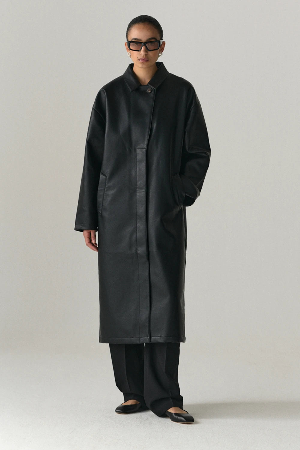Welter Shelter Janice B Faux Leather Black_0003
