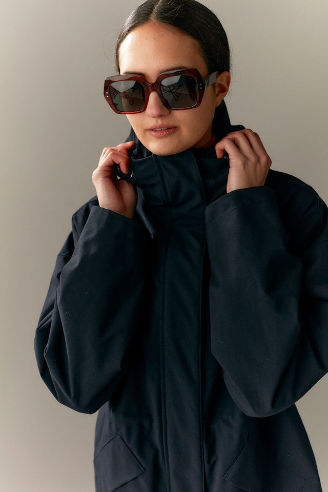 Welter Shelter Monica G Poly Rayon Black_1